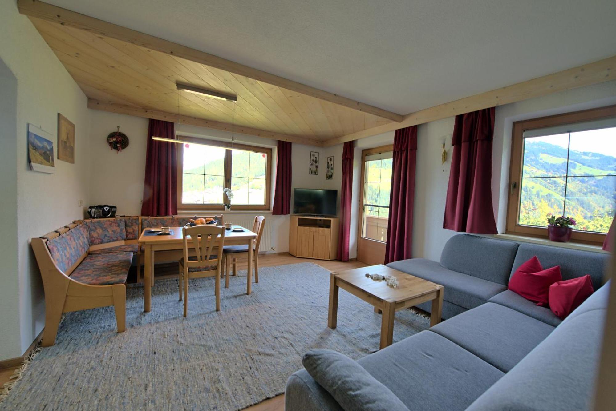 היינצנברג Ferienwohnung Ausblick Zillertal מראה חיצוני תמונה