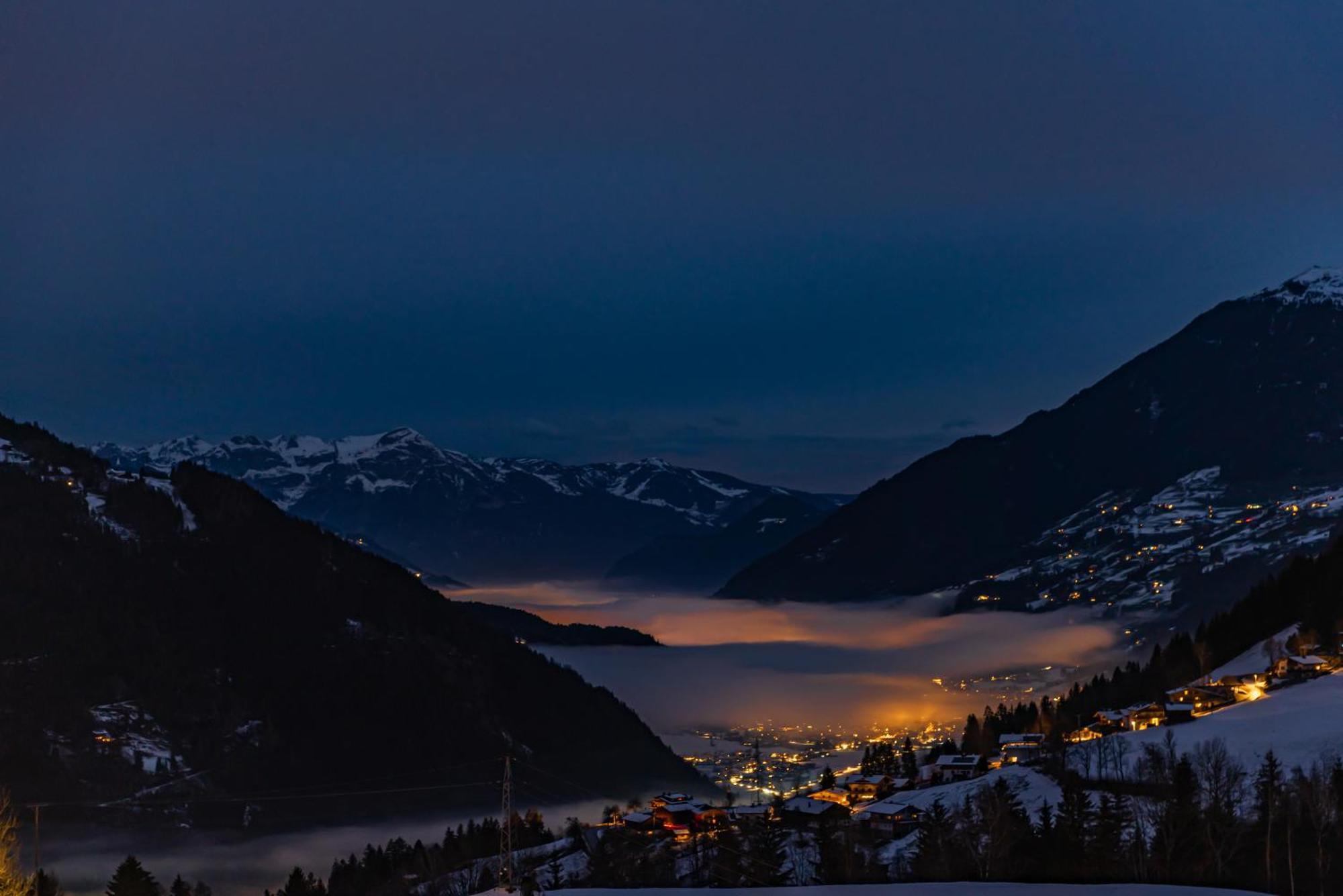 היינצנברג Ferienwohnung Ausblick Zillertal מראה חיצוני תמונה