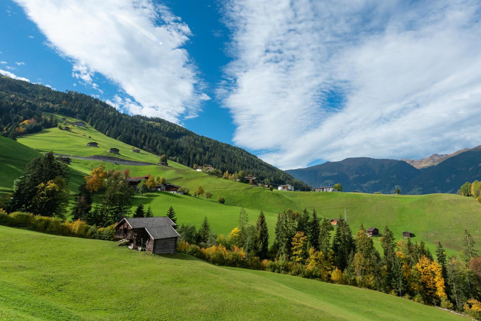 היינצנברג Ferienwohnung Ausblick Zillertal מראה חיצוני תמונה