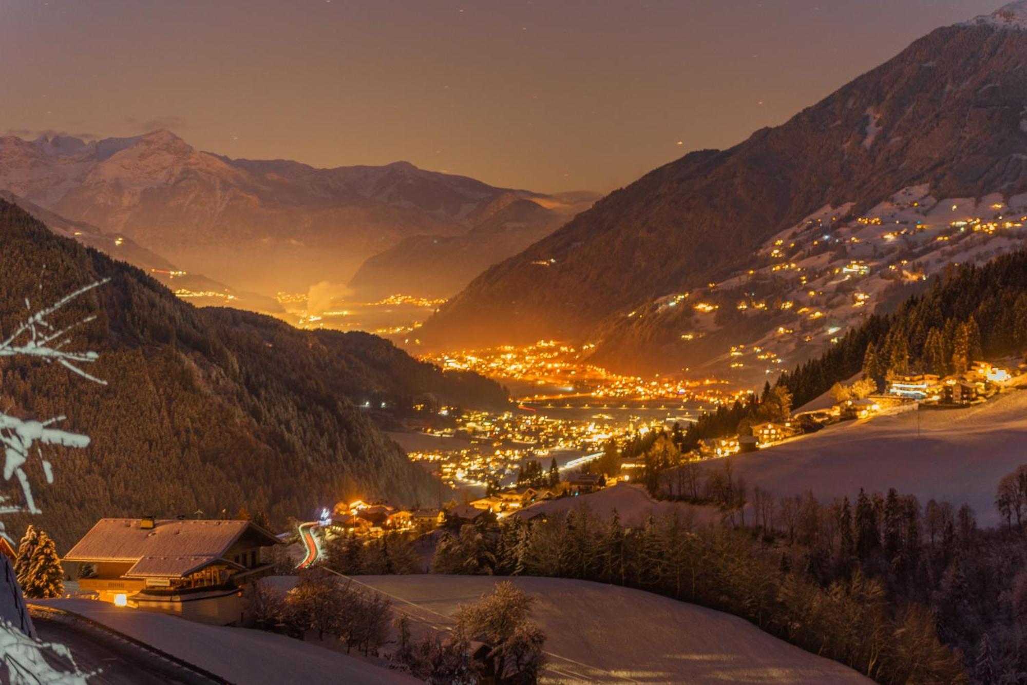 היינצנברג Ferienwohnung Ausblick Zillertal מראה חיצוני תמונה