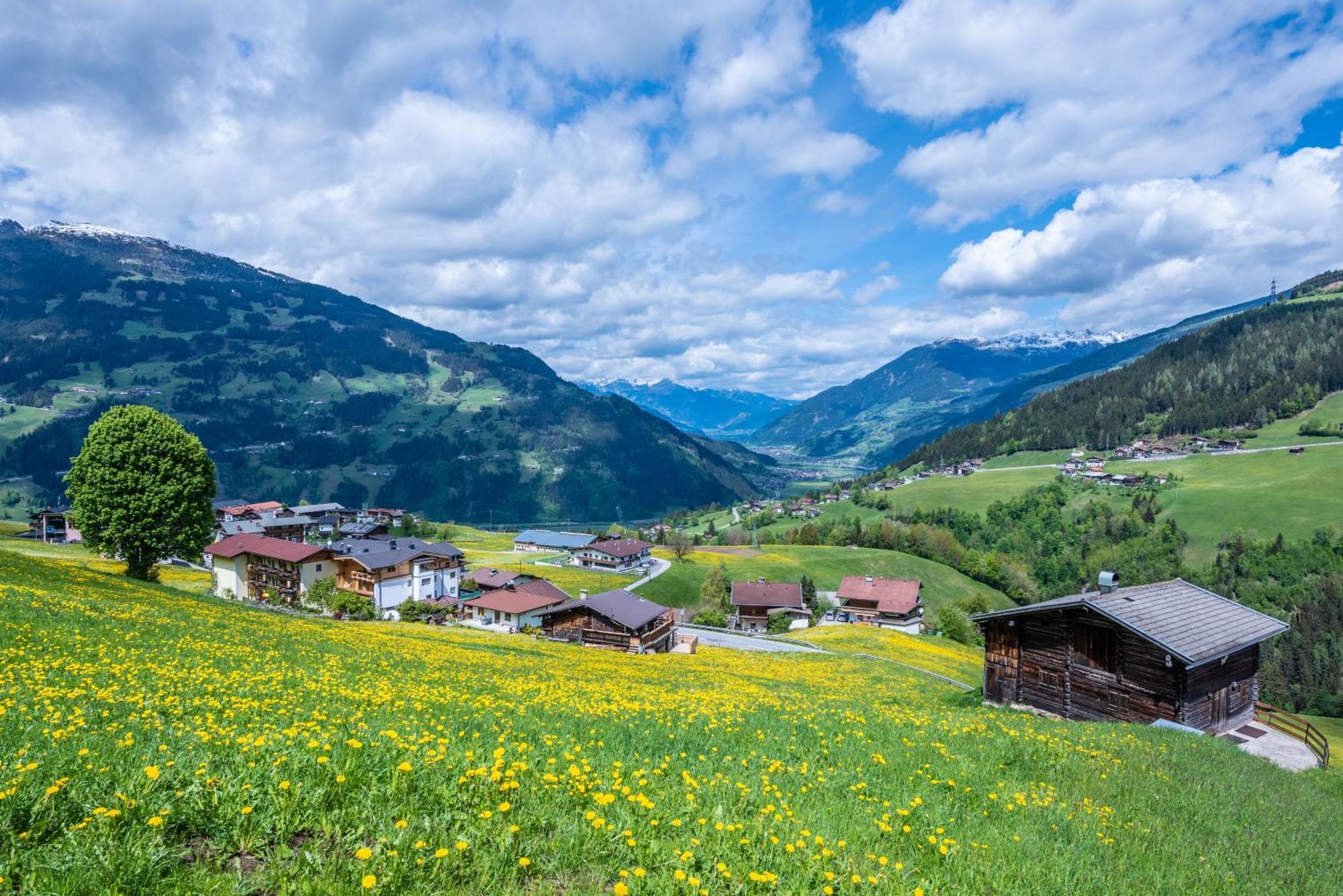 היינצנברג Ferienwohnung Ausblick Zillertal מראה חיצוני תמונה